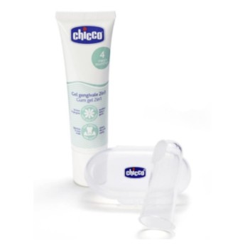 Chicco Oral Care Kit Primeiros Dentes 4M+ Chicco Oral Care Kit Primeiros Dentes 4M+