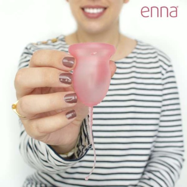 Enna Cycle Copo Menstrual Com Aplicador Tamanho S